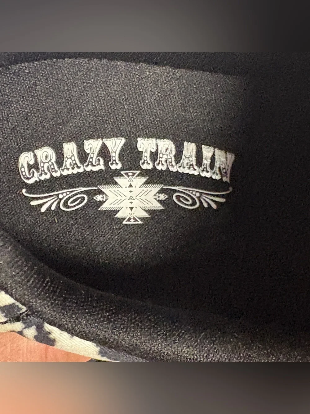 Crazy Train Cow Print Platform Sneakers Women’s Size 9 Lace Up Casual